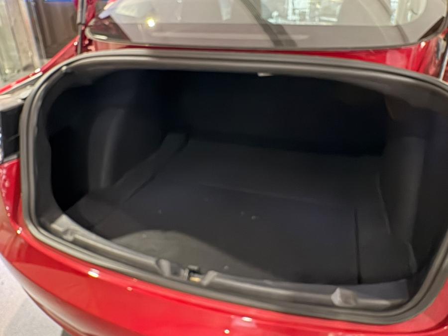 Model 3 Standard Range Plus - Image 5